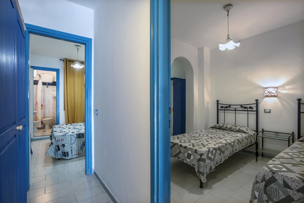 Magi - Appartamenti Maga Circe Ponza Exterior photo